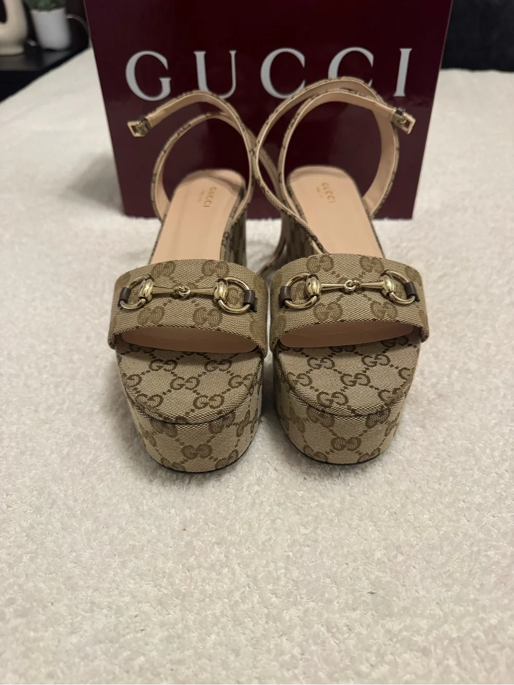 Gucci Beige GG Canvas Platform Slingback Wedges with Gold Horsebit - Picture 5 of 7